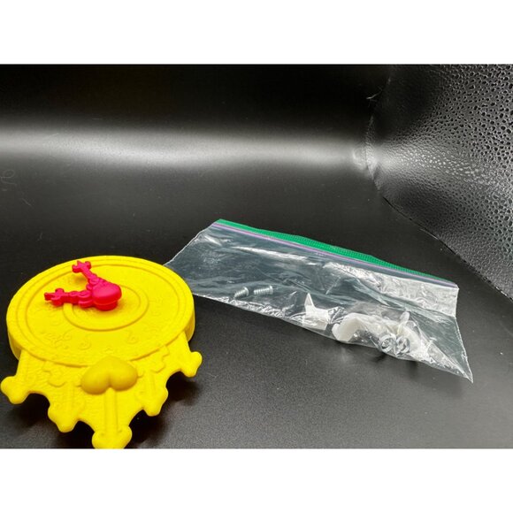 Monster High Freaky Fusion Catacombs 2014 Replacement Clock and hardware - Picture 2 of 16